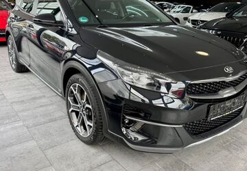 Kia XCeed 92.394 km 13.990 &euro; München 81825