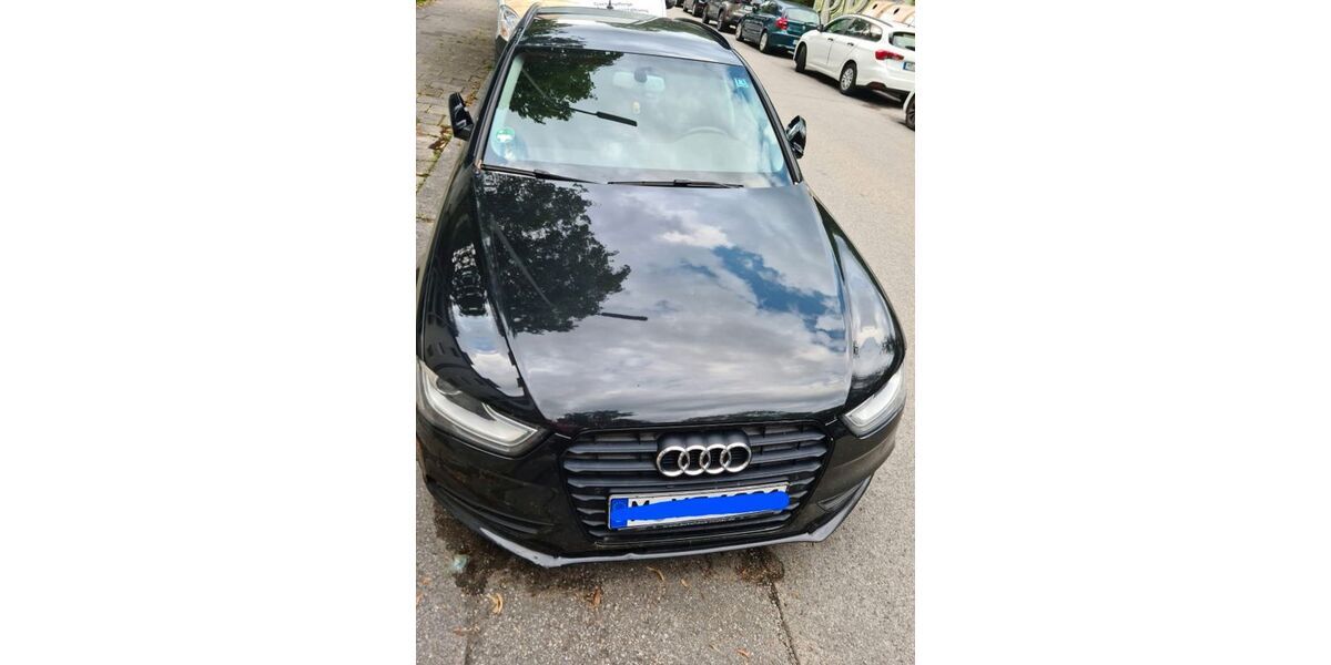 Audi A4 256.000 km 7.800 &euro; München 80634