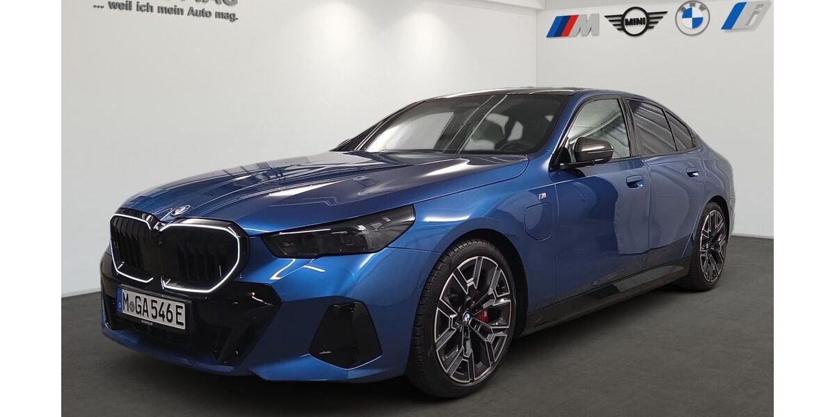 BMW 550 17.130 km 81.980 &euro; München 80687