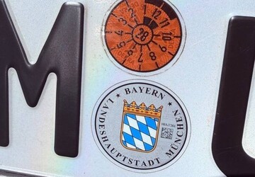 Kia Carens III 215.000 km 3.799 &euro; München 80313