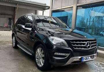 Mercedes-Benz ML 350 260.000 km 16.500 &euro; München 81737