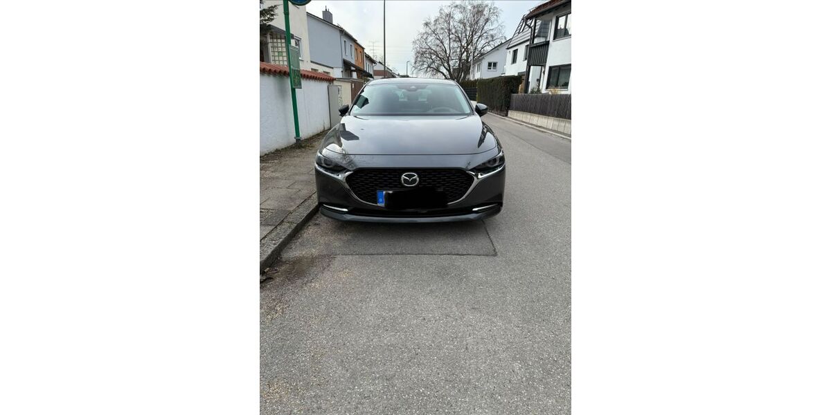 Mazda 3 95.000 km 18.200 &euro; Karlsfeld 85757