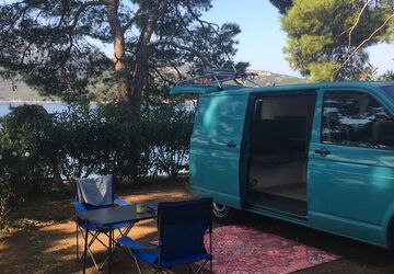 VW T5 Transporter 258.000 km 11.000 &euro; Riemerling 85521