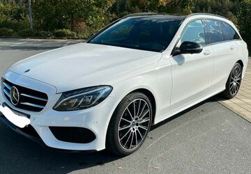 Mercedes-Benz C 250 98.000 km 25.500 &euro; Olching 82140