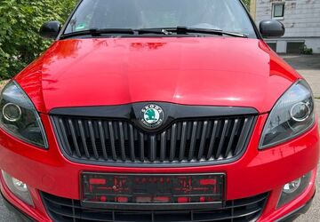 Skoda Fabia 140.500 km 5.899 &euro; München 81825