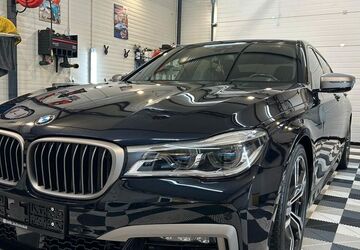 BMW 750 65.000 km 34.500 &euro; München 81243
