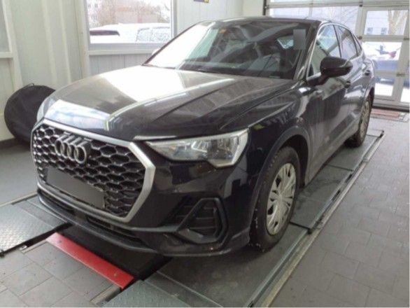 Audi Q3 97.792 km 32.960 &euro; München 80686