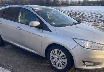 Ford Focus 103.000 km 8.800 &euro; Dormagen 41359