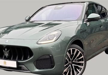 Maserati Grecale 3.000 km 94.600 &euro; München 80939