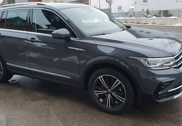 VW Tiguan 81.000 km 27.900 &euro; Forstinning 85661