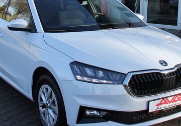 Skoda Fabia 15.126 km 19.400 &euro; Ebersberg 85560