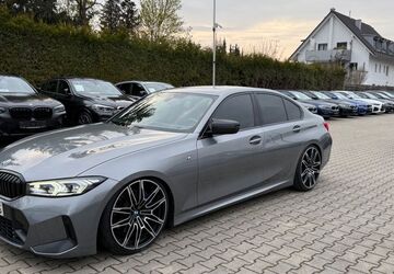 BMW 320 55.000 km 36.399 &euro; München 81243