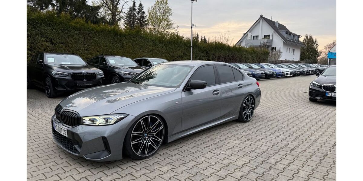 BMW 320 55.000 km 36.399 &euro; München 81243