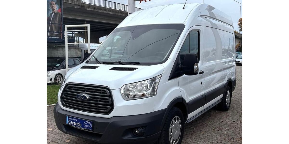 Ford Transit 135.000 km 10.950 &euro; Muenchen 81825
