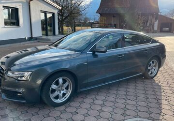 Audi A5 203.000 km 11.990 &euro; Eichenried 85452