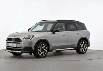 Mini Countryman C 26.380 km 38.086 &euro; München 80788