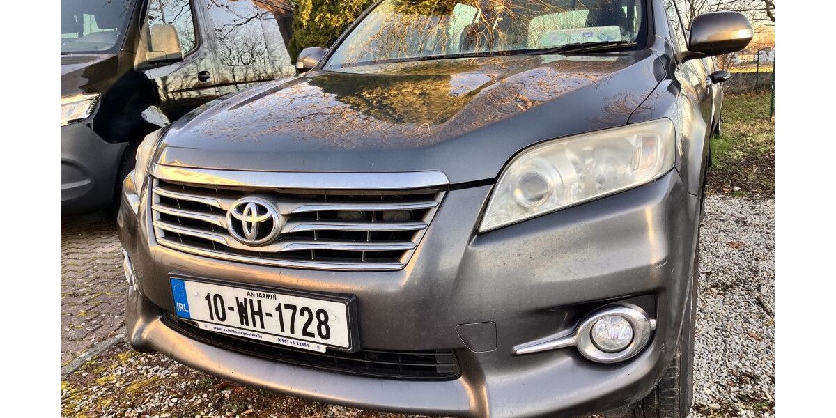 Toyota RAV 4 412.156 km 4.780 &euro; Dachau ( bei München ) 85221