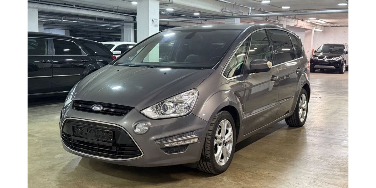 Ford S-Max 167.082 km 8.900 &euro; München 81677