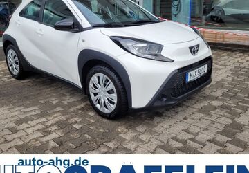 Toyota Aygo (X) 8.278 km 14.980 &euro; Gräfelfing 82166