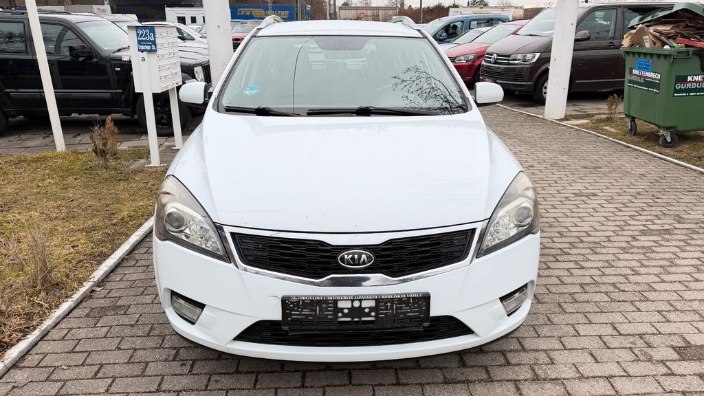 Kia ceed / Ceed 277.078 km 2.400 &euro; München OT Trudering-Riem 81825