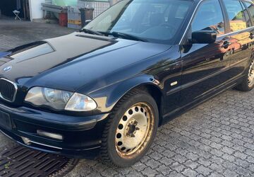 BMW 330 268.780 km 3.500 &euro; Kirchheim 85551
