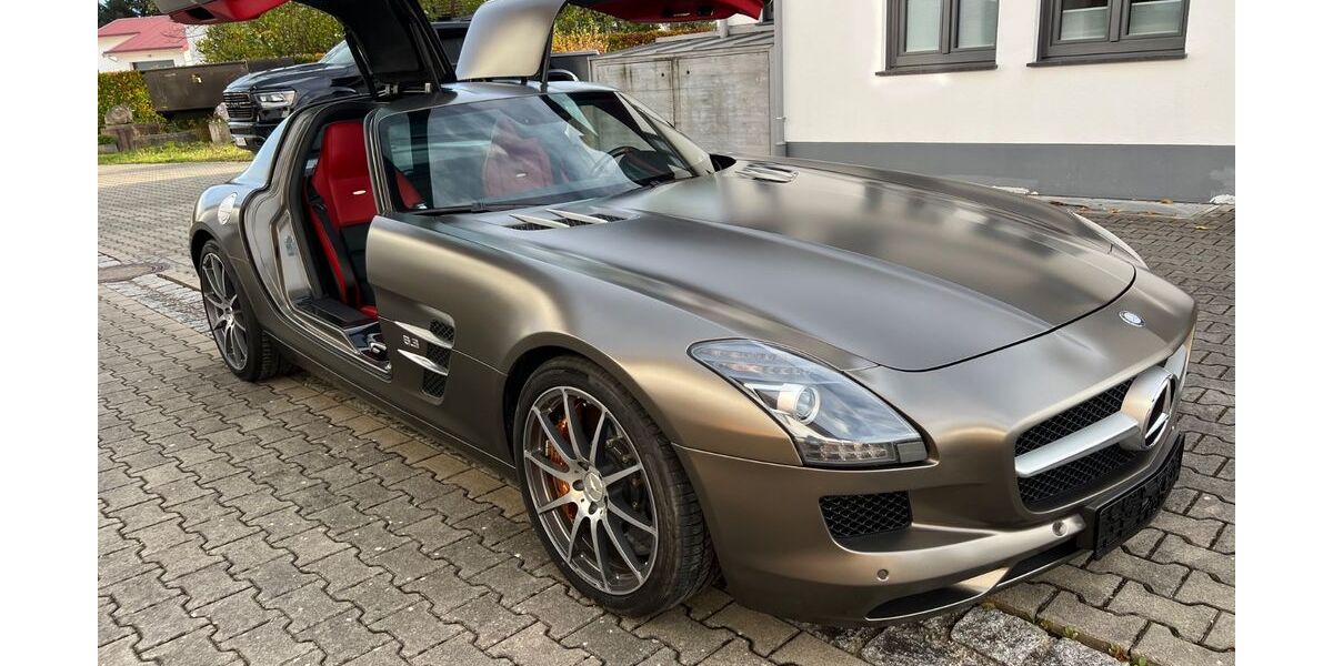 Mercedes-Benz SLS AMG 13.700 km 279.900 &euro; München 81829