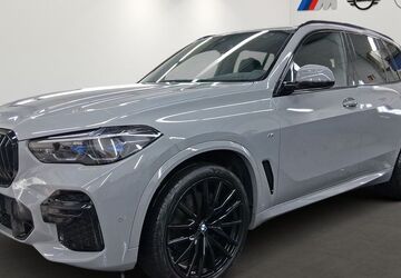 BMW X5 50.468 km 64.990 &euro; München 81827