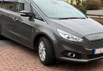 Ford S-Max 75.900 km 17.900 &euro; München 80993