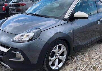 Opel Adam 79.474 km 11.590 &euro; München 81827