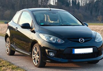 Mazda 2 140.000 km 3.200 &euro; Neufahrn bei Freising 85376
