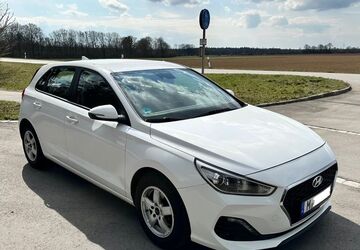Hyundai i30 59.797 km 13.600 &euro; München 81371
