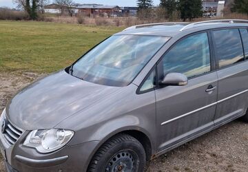 VW Touran 208.601 km 1.999 &euro; Starnberg 82319