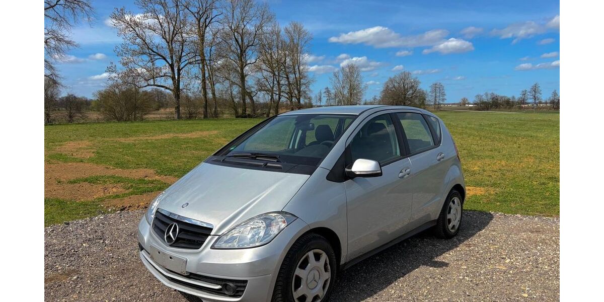 Mercedes-Benz A 180 285.000 km 1.799 &euro; Neufahrn 85375