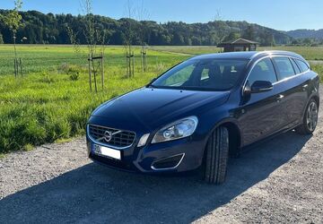 Volvo V60 235.900 km 8.750 &euro; München 81369