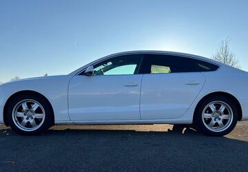 Audi A5 133.000 km 15.000 &euro; München 81336