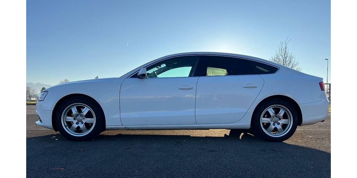 Audi A5 133.000 km 15.000 &euro; München 81336