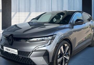 Renault Megane E-TECH 36.879 km 23.490 &euro; Unterschleißheim 85716