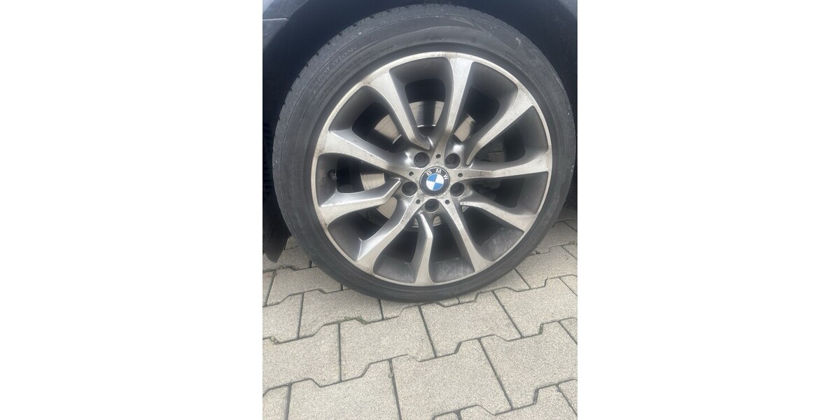BMW 520 144.150 km 12.000 &euro; München 80313