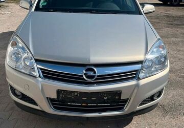 Opel Astra 191.000 km 800 &euro; München 81735