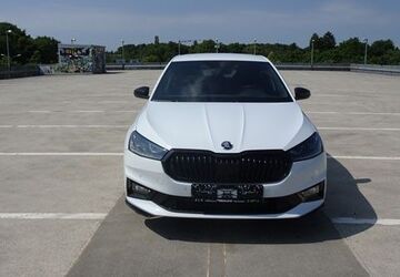 Skoda Fabia 2.500 km 25.490 &euro; München 80686