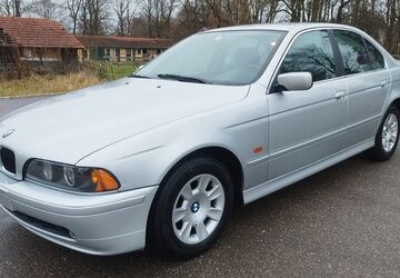 BMW 520 160.000 km 8.950 &euro; München 80807