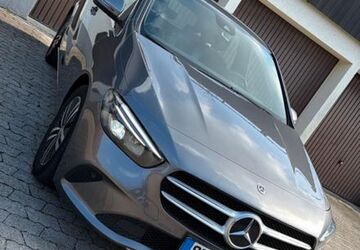 Mercedes-Benz B 200 130.000 km 18.500 &euro; München 80802