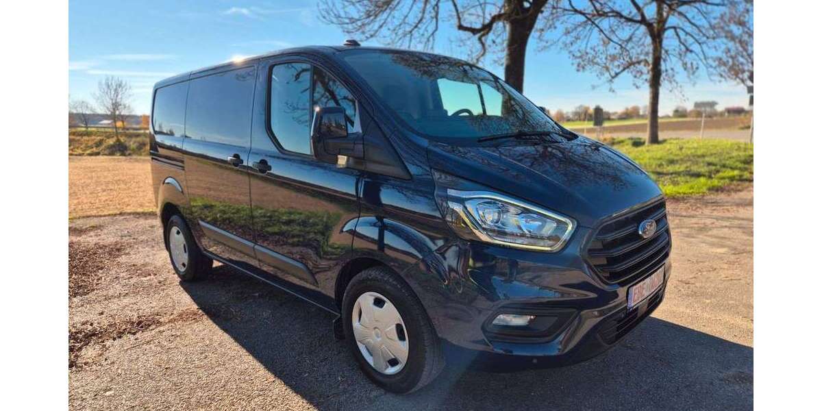 Ford Transit Custom 145.300 km 17.900 &euro; Baldham 85598