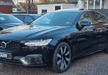 Volvo S90 26.511 km 38.990 &euro; München 81243