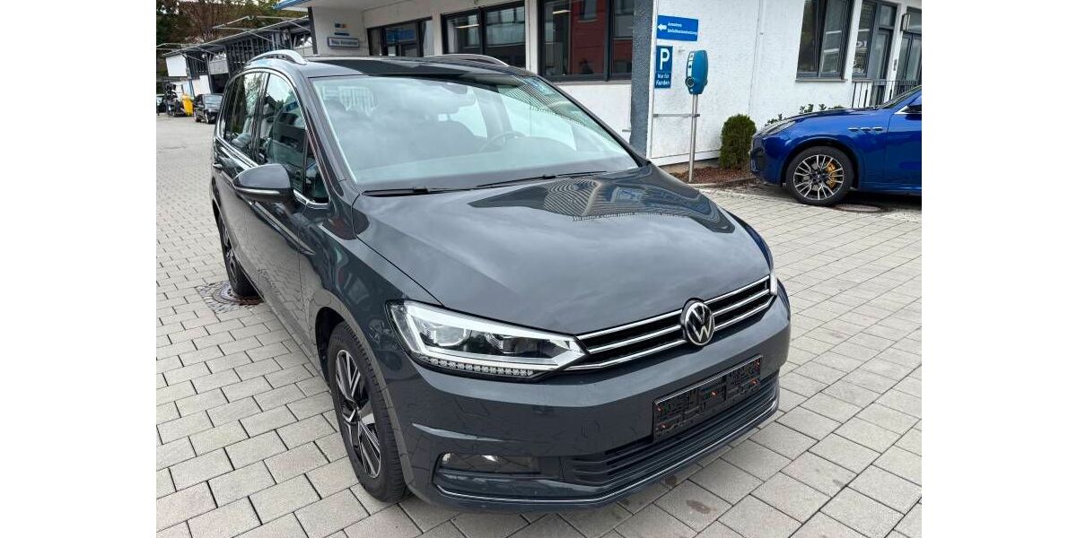 VW Touran 81.722 km 26.890 &euro; Ismaning 85737