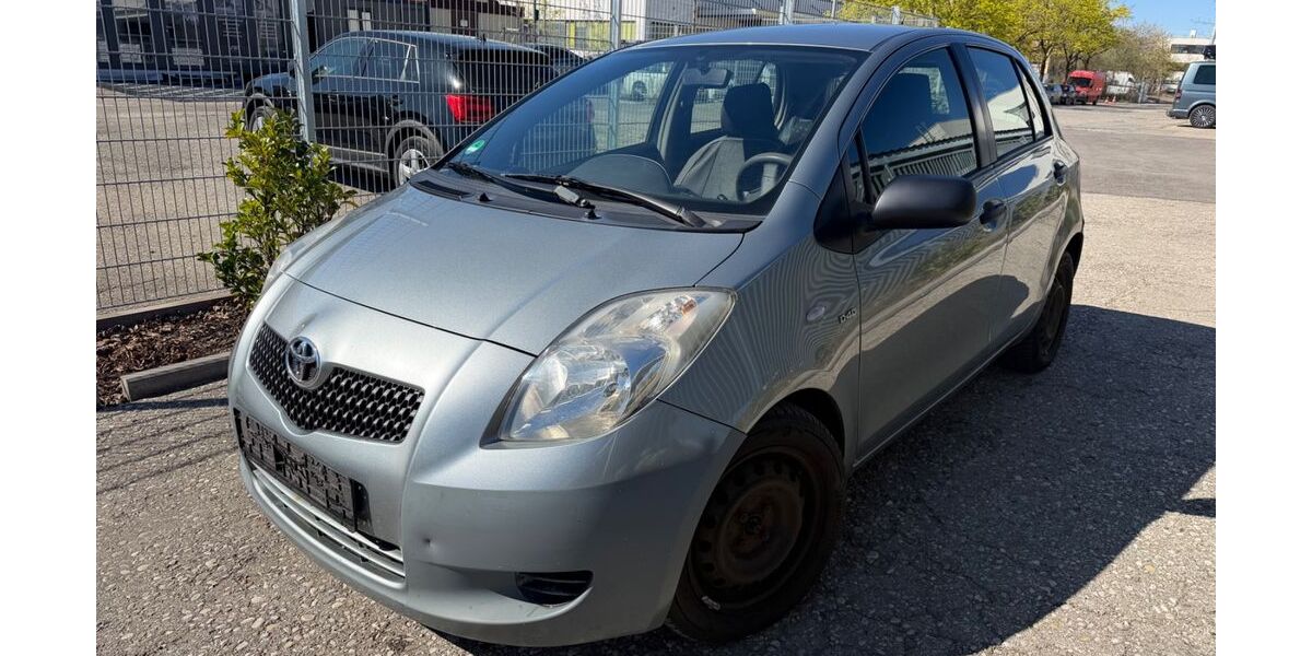 Toyota Yaris 360.000 km 1.900 &euro; Markt Schwaben 85570