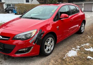 Opel Astra 128.000 km 2.999 &euro; München 81739