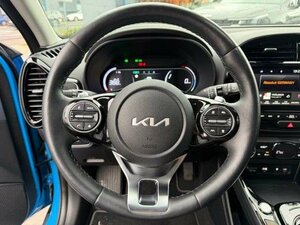 Kia E-SOUL INSPIRATION WP LED GD 15.000 km 28.990 &euro; Höhenkirchen-Siegertsbrun 85635