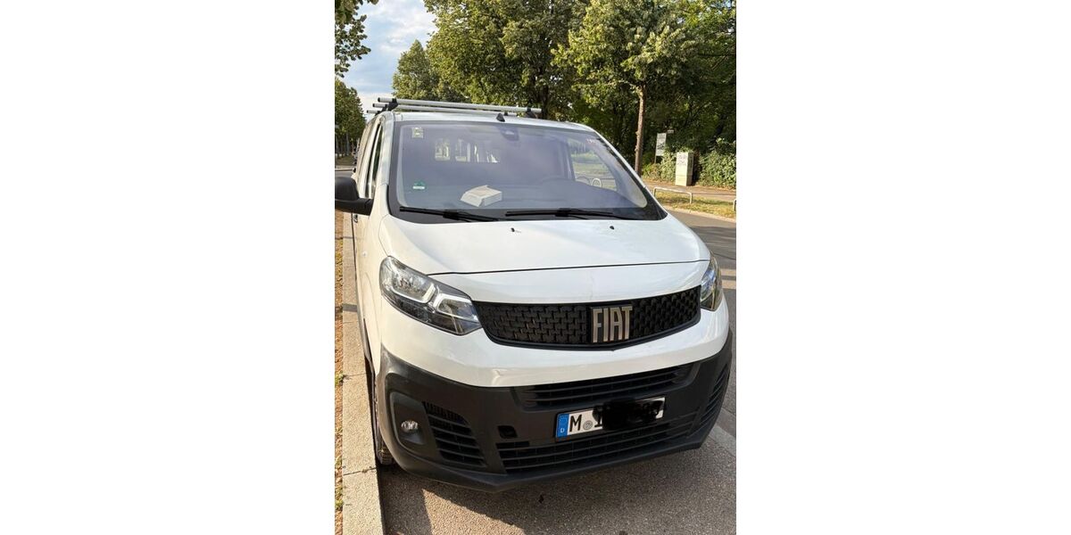 Fiat Scudo 28.992 km 18.700 &euro; München 81245