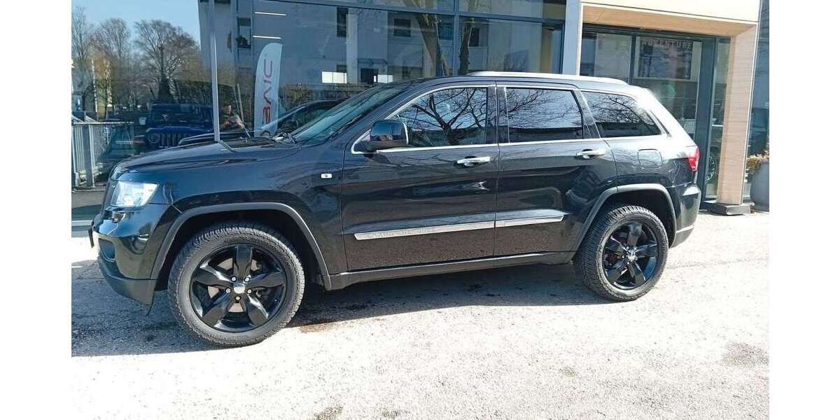 Jeep Grand Cherokee 171.234 km 16.799 &euro; Gröbenzell 82194